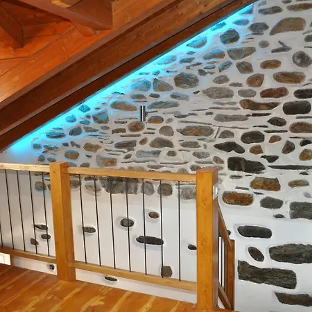 아파트 Casa Petrolli 카노비오